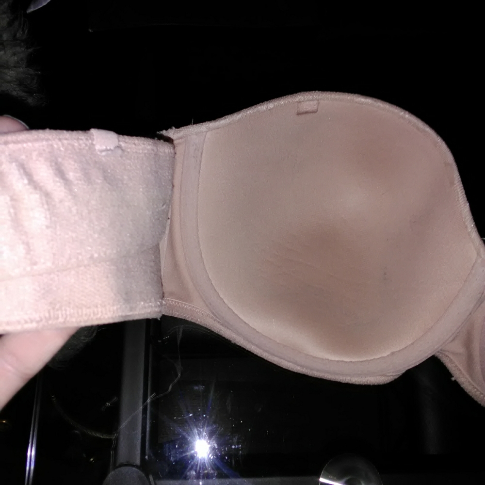 Victoria Secret Bra Size 36D - Picture 8 of 8